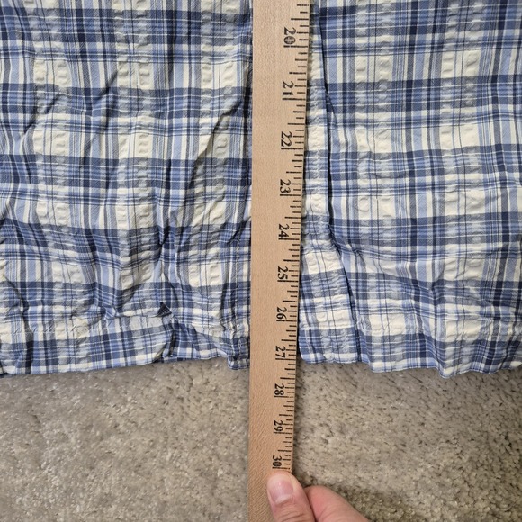 LL Bean Shirt Mens Medium Seersucker Plaid Blue Performance Coastal Beach Casual - Picture 6 of 8